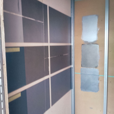 Detailaufnahme einer Wand während des Innenausbaus der Emmler Lofts